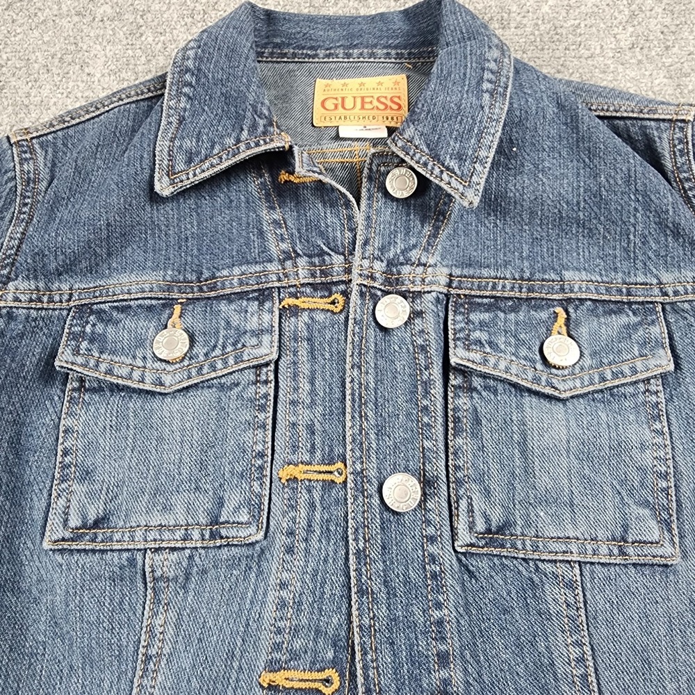 Vintage Guess Jeans Women's S Denim Jacket 90's Trucker Dark Wash Cropped Y2K - Picture 3 of 11